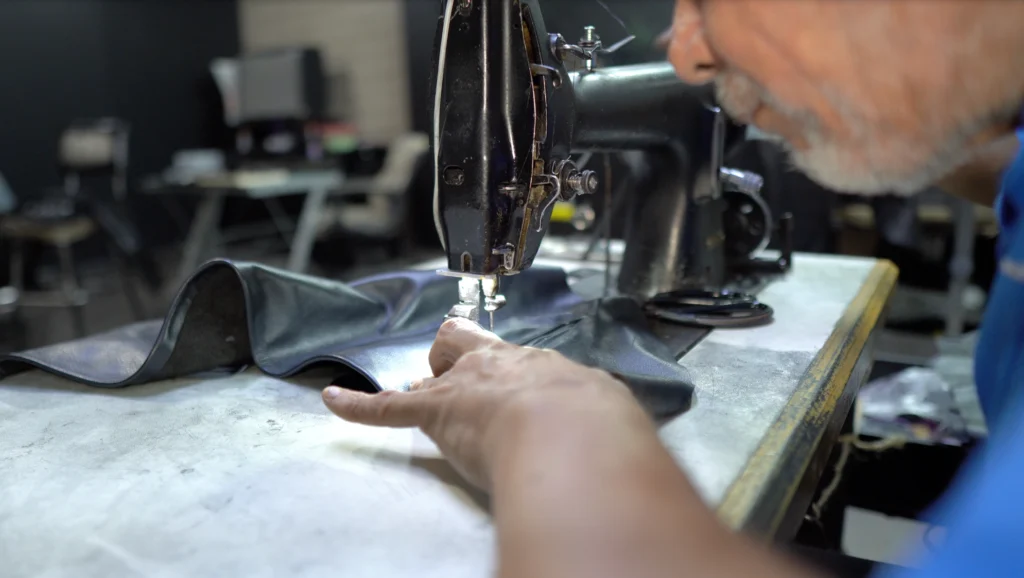 Trabajo en taller - Kenia Store